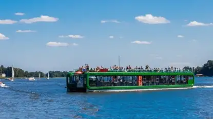 Mazury z pokładu statku. Gdzie i czym popływamy po mazurskich jeziorach?