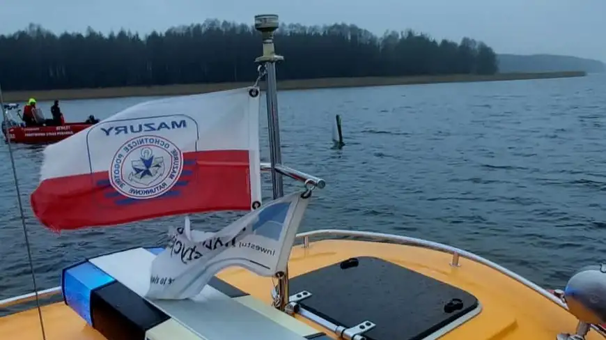 Tragedia na jeziorze Tałty. Utonął kajakarz