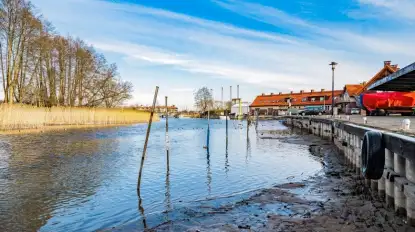 Otwarcie sezonu żeglarskiego na Mazurach coraz bliżej. Jednak wodniacy będą musieli uważać