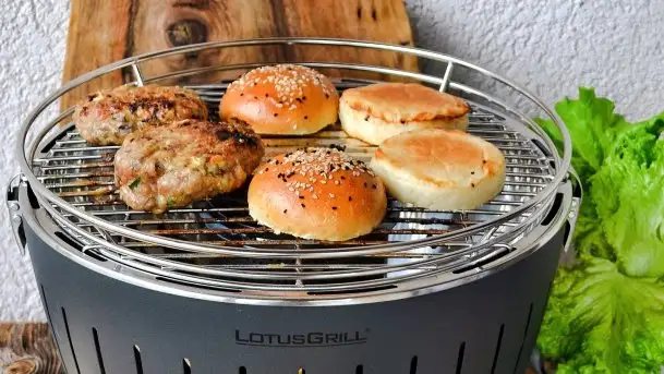 Zdjęcia: Grillowanie bez dymu? Możesz zrobić pyszne jedzenie nawet na pomoście - zdjęcie 3