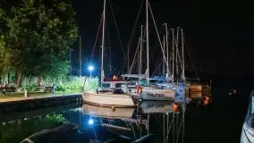 Zdjęcia nocne portu w Wierzbie przy jeziorze Bełdany - zdjęcie 29