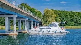 Wąskie żeglarskie gardło na Mazurach, jezioro Kirsajty - zdjęcie 32