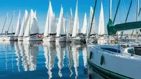 Suszenie żagli nad jeziorem Niegocin, Wilkasy - zdjęcie 1