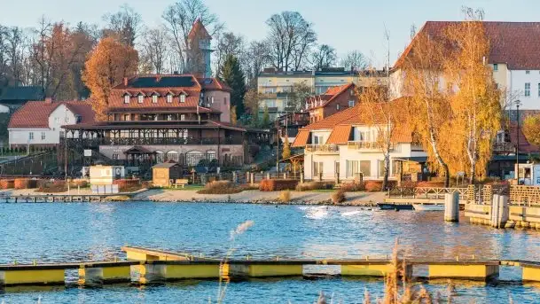 Zachód słońca w Rynie nad jeziorem Ryńskim, październik 2021 r. - zdjęcie 8