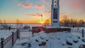 Wschód słońca nad jeziorem Niegocin, krzyż św. Brunona - zdjęcie 45