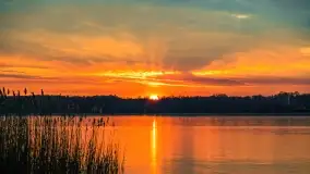 Zachód słońca nad jeziorem Dobskim, marzec 2022 r. - zdjęcie 40