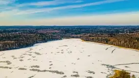 Jezioro Piłwąg w okowach lutowej zimy - zdjęcie 9