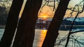 Zachód słońca nad jeziorem Tajty w Wilkasy Zalesie - zdjęcie 9