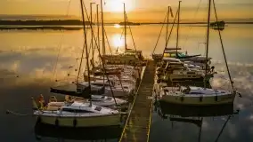 Wschód słońca nad jeziorem Mamry, Stanica Wodna Kietlice, czerwiec 2022 - zdjęcie 2