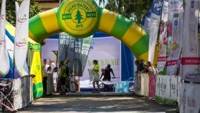 Fotorelacja z muzycznego i sportowego rozpoczęcia wakacji w Mikołajkach - zdjęcie 44