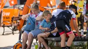 Fotorelacja z muzycznego i sportowego rozpoczęcia wakacji w Mikołajkach - zdjęcie 51