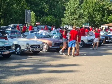 Niezwykłe modele Mercedesa pojawiły się na Mazurach - zdjęcie 7