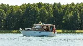 Regaty klubu Jacht Oldtimer, Kisajno, sierpień 2022 - zdjęcie 73