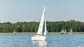 Regaty klubu Jacht Oldtimer, Kisajno, sierpień 2022 - zdjęcie 95