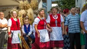 Fotorelacja z dożynek w Nowych Gutach, sierpień 2022 - zdjęcie 27