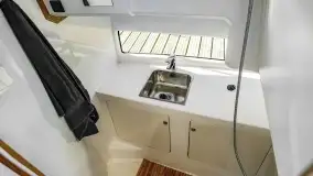 Nowy model jachtu motorowego LY 30+ już po testach na Mazurach - zdjęcie 26