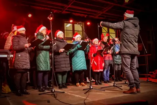 Magia świąt zagościła w Szczytnie podczas Jarmarku - zdjęcie 6