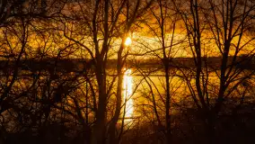 Grudniowy zachód słońca nad jeziorem Łabap - zdjęcie 29