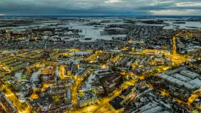 Nocny Kętrzyn z drona, luty 2023 - zdjęcie 3