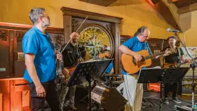 Grają na Mazurach, Shantaż w tawernie Albatros - zdjęcie 2