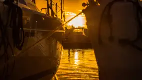 Zachód słońca w Mikołajkach, czuć sezon 2023 - zdjęcie 30