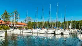 Port Piękna Góra nad jeziorem Tajty, maj 2023 r. - zdjęcie 1