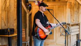 Grają na Mazurach - Grzegorz Polakowski w Tle Dla Mew - zdjęcie 1