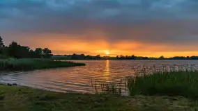 Zachód słońca nad jeziorem Dejgunek, lipiec 2023 r. - zdjęcie 16