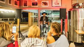 Koncert w Strandzie, Kuba Kęsy, lipiec 2023 r. - zdjęcie 15