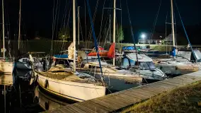 Nocne zdjęcia w porcie Marina Górkło, lipiec 2023 r. - zdjęcie 11