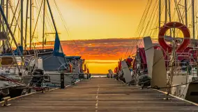 Wschód słońca nad jeziorem Mamry, Stanica Wodna Kietlice, sierpień 2023 r. - zdjęcie 5