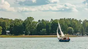 Oldtimery w Strandzie i na jeziorze Kisajno, sierpień 2023 r. - zdjęcie 90