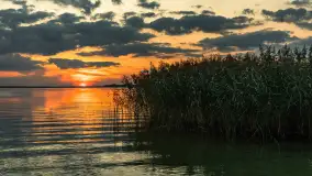 Zachód słońca, jezioro Dargin i wyspa Poganckie Kępy - zdjęcie 7