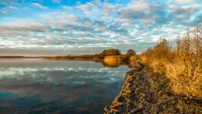 Wschód słońca nad jeziorem Dobskim, listopad 2023 r. - zdjęcie 4