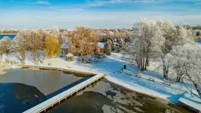 Zimowe Mazury nad jeziorem Święcajty w Ogonkach, listopad 2023 r. - zdjęcie 42