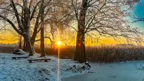 Zimowy zachód słońca nad jeziorem Mój, listopad 2023 r. - zdjęcie 3