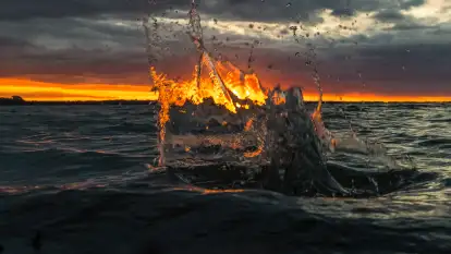 Cieniutki... zachód słońca nad jeziorem Dargin, listopad 2023