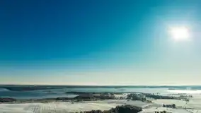 Zimowe Mazury z drona na różnych ujęciach - zdjęcie 28