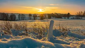 Wschód słońca w okolicach wsi Podlasie, grudzień 2023 r. - zdjęcie 6