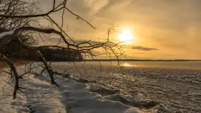 Uroki zimy nad jeziorem Dargin w porcie Dziki Harsz - zdjęcie 31
