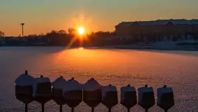 Zachód słońca nad jeziorem Tałty, Mikołajki, styczeń 2024 r. - zdjęcie 3