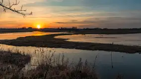 Mazurski zachód słońca odbity w rozlewiskach, luty 2024 r. - zdjęcie 1