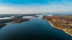 Mazury z drona przy jeziorze Kisajno, luty 2024 r. - zdjęcie 1