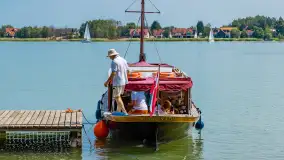 Melanie - replika parostatku, pływająca po Mazurach - zdjęcie 12