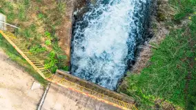 Młyn wodny i jaz we wsi Krutyński Piecek, kwiecień 2024 r. - zdjęcie 13