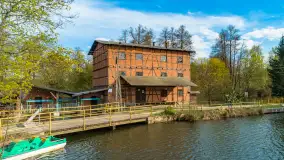 Młyn wodny i jaz we wsi Krutyński Piecek, kwiecień 2024 r. - zdjęcie 14