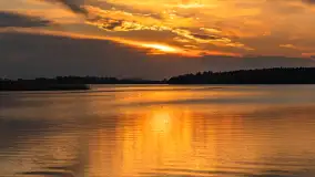 Zachód słońca nad jeziorem Święcajty, kwiecień 2024 r. - zdjęcie 5