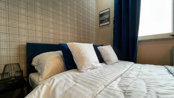 Apartament Ezuka w Giżycku: Idealne miejsce na wrześniowy wypoczynek na Mazurach - zdjęcie 1