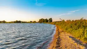 Sierpniowy zachód słońca, jezioro Kisajno i mazurska przyroda - zdjęcie 18