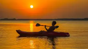 Zachód słońca nad Darginem złapany z wody, wrzesień 2024 r. - zdjęcie 2